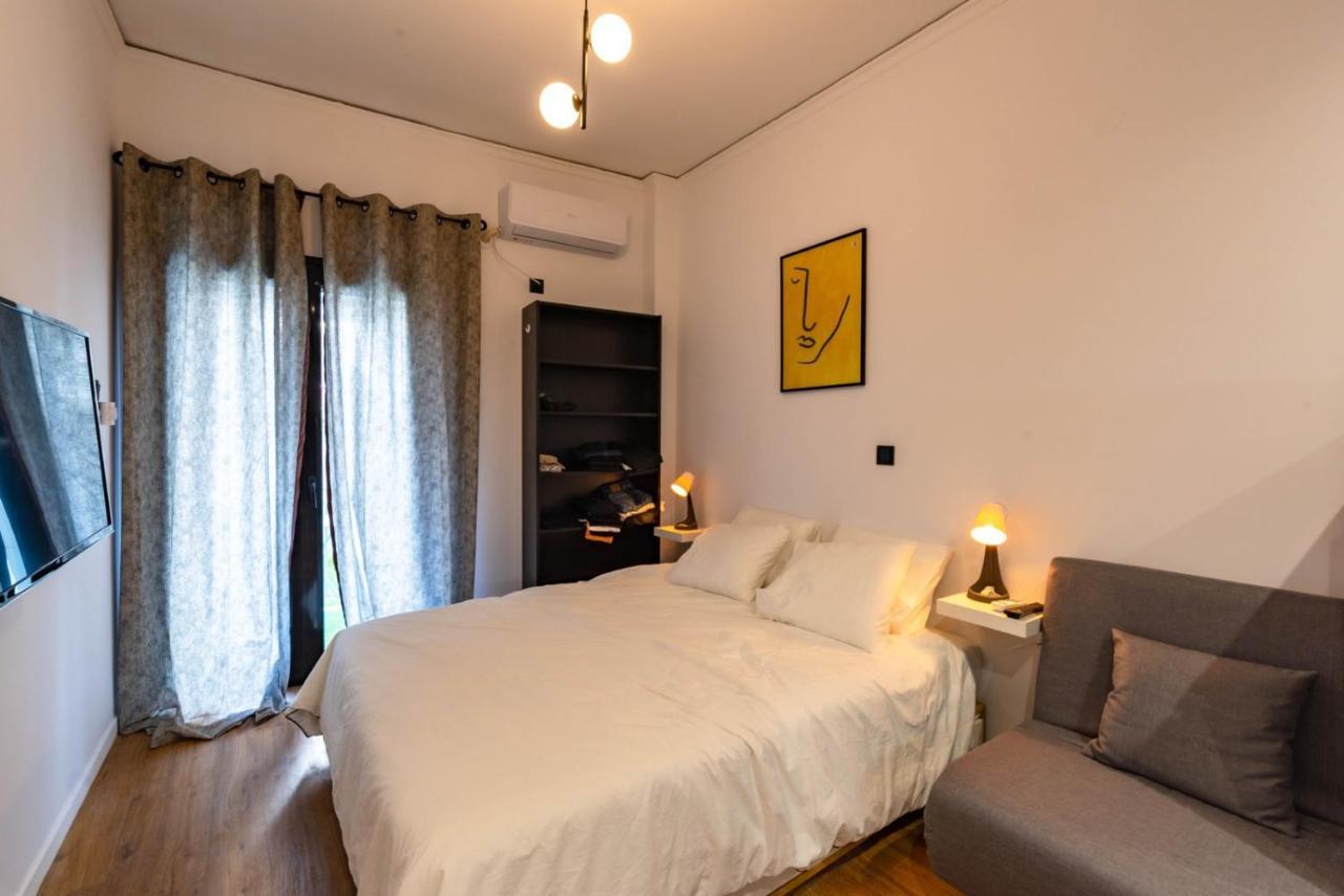 Neos_Kosmos_House Apartment Athena Bagian luar foto